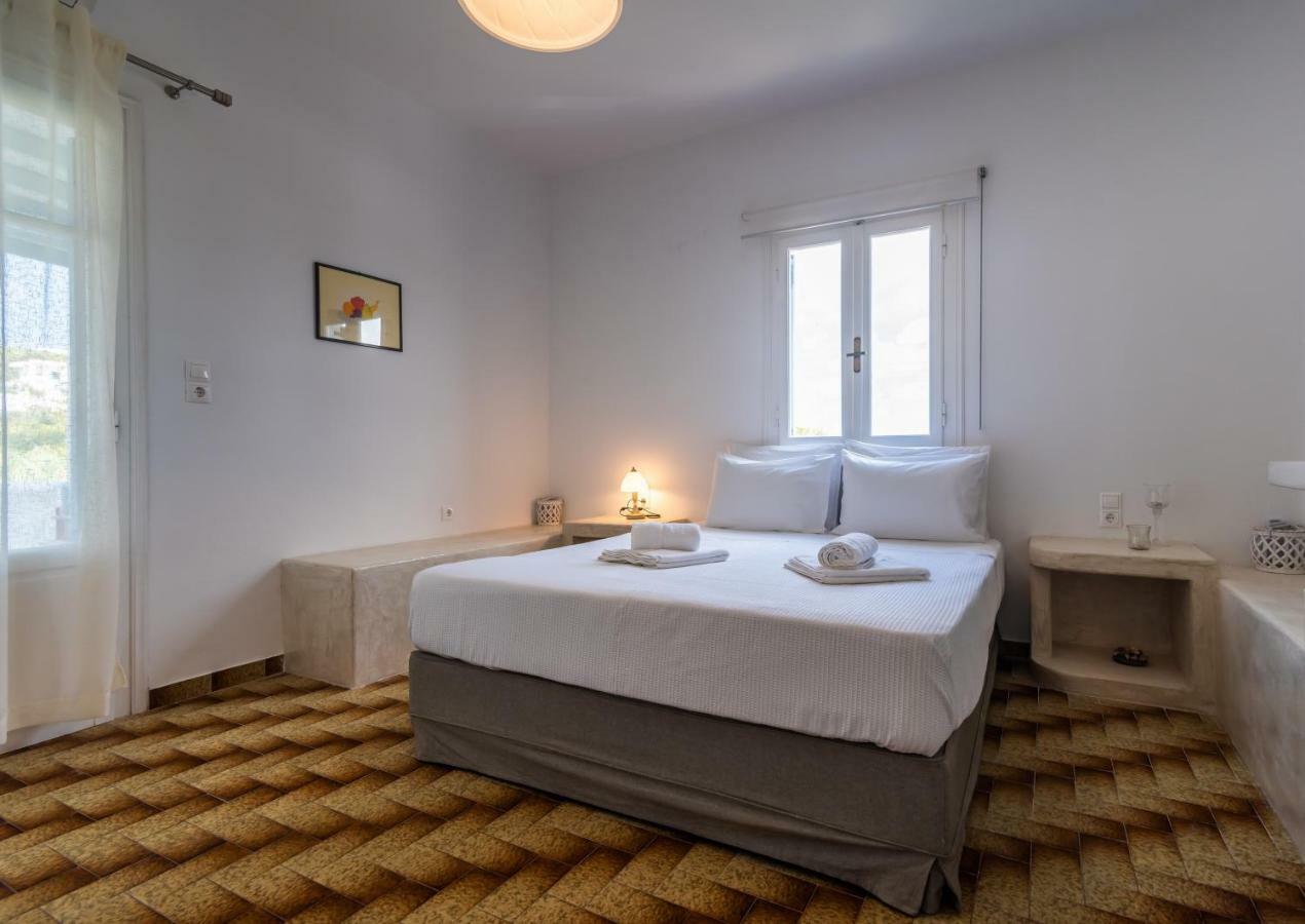 Iliopoulou Apartment Pollonia