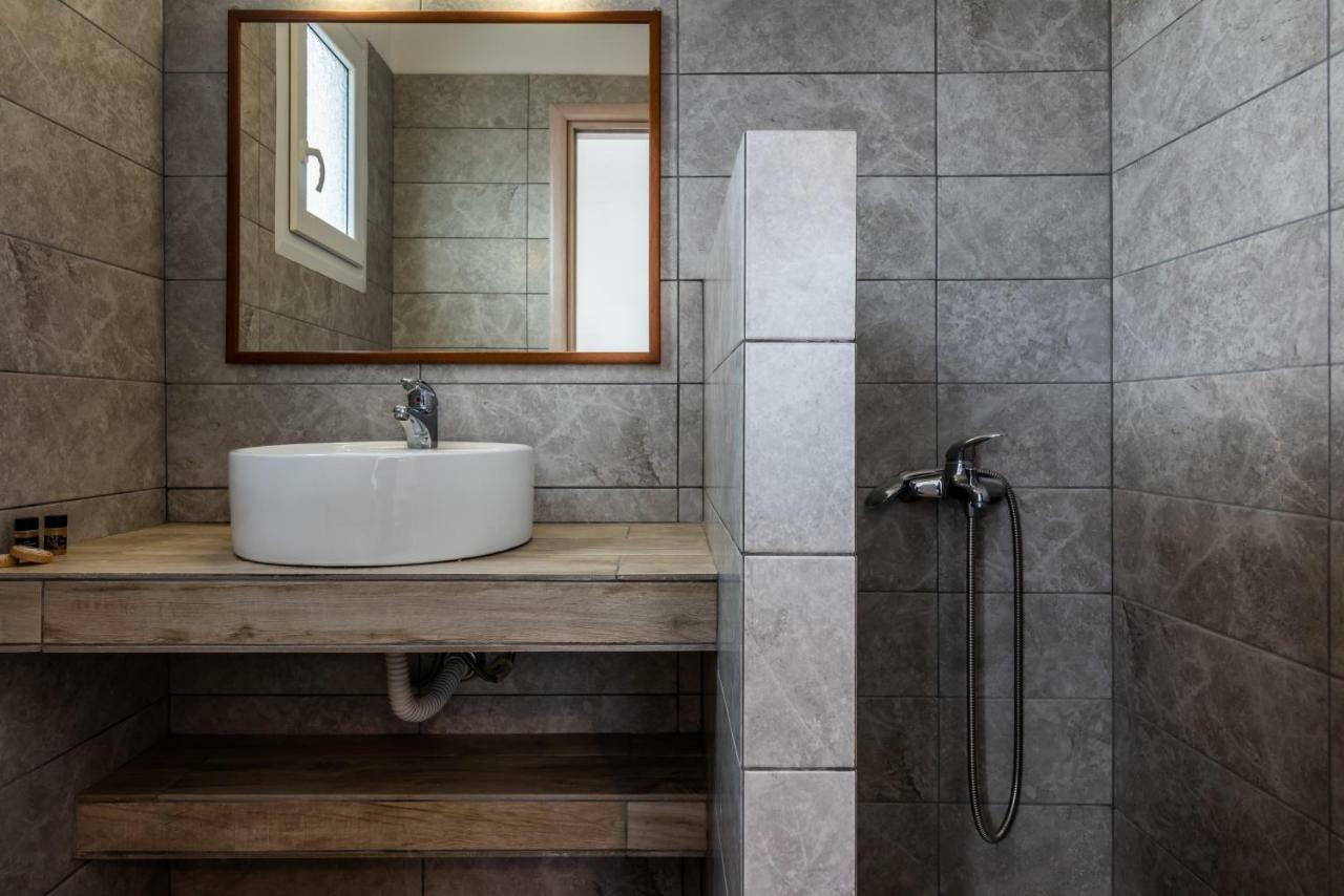 Iliopoulou Apartment Pollonia